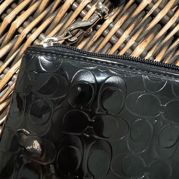 Coach Wristlet - Picture 2 of 8